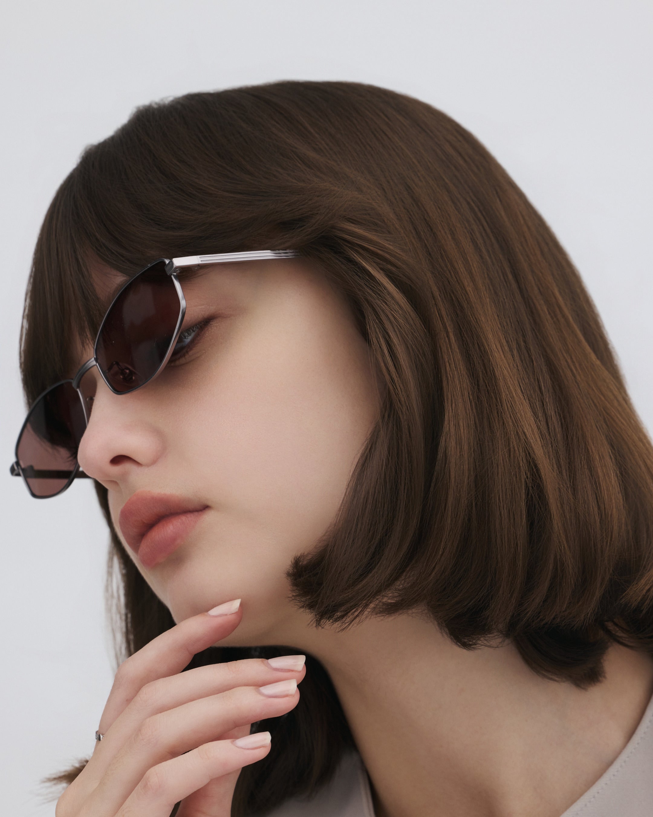 #color_silver×burgundy