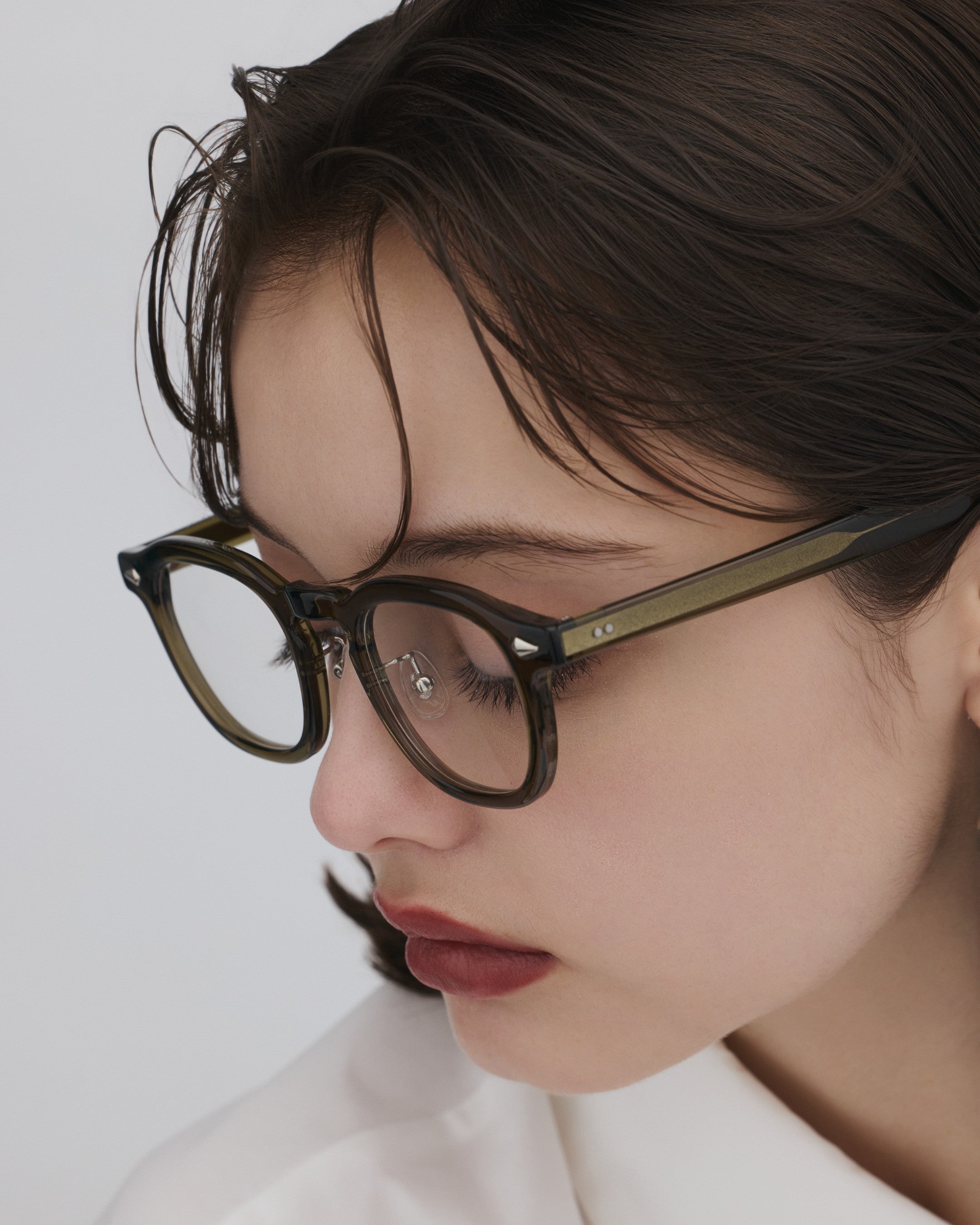 #color_olive×clear