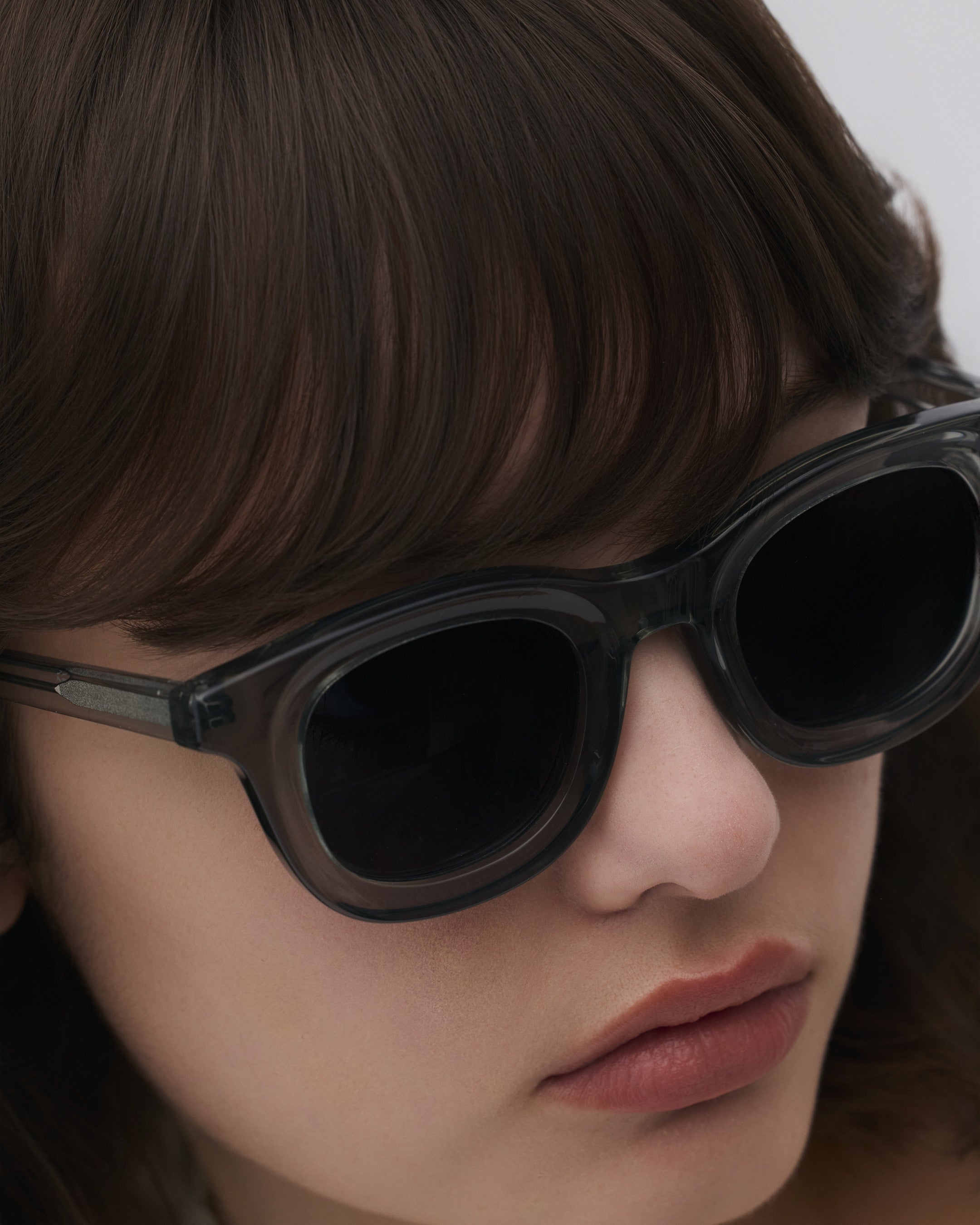 #color_gray×smoke