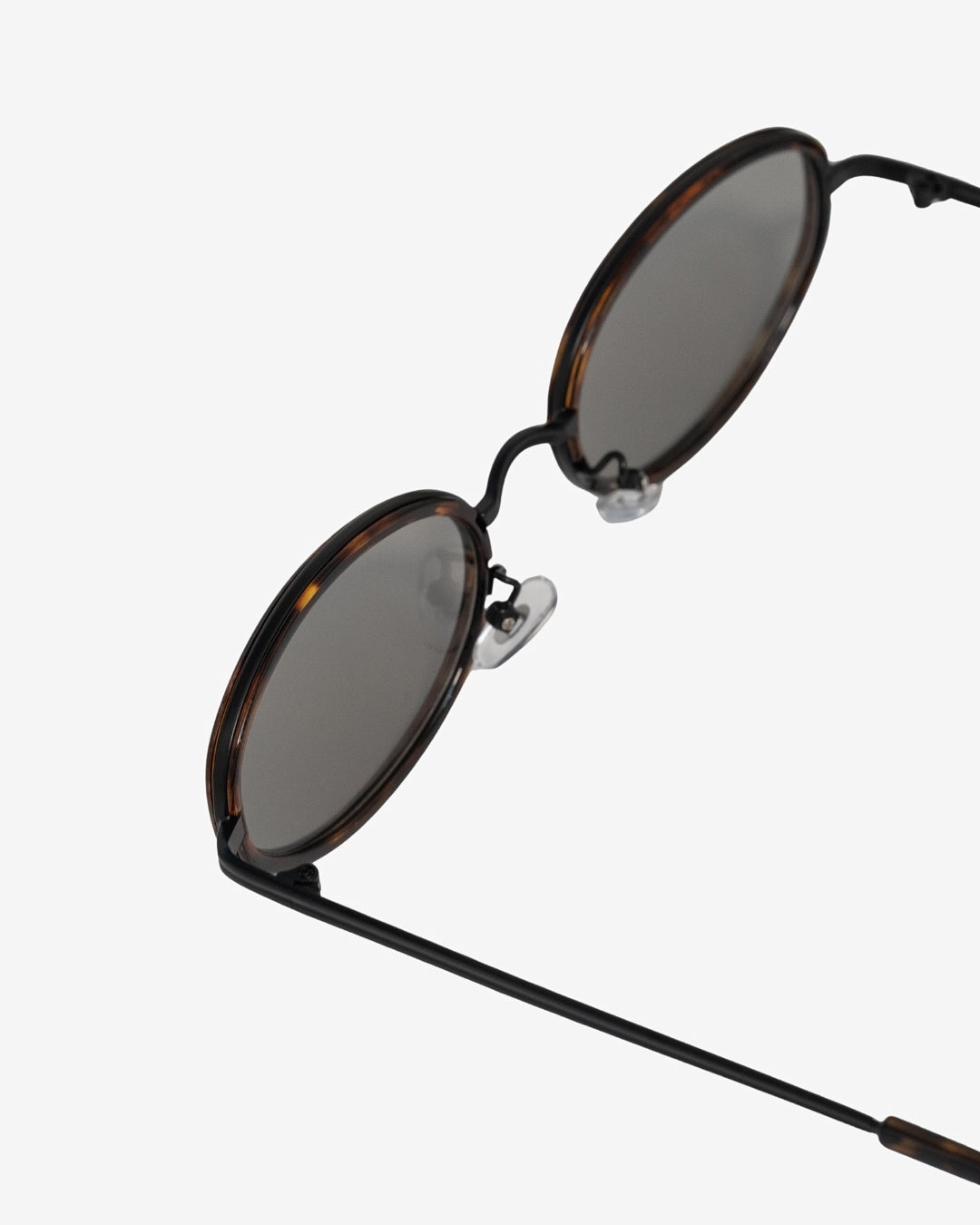 #color_tortoiseshell×gray