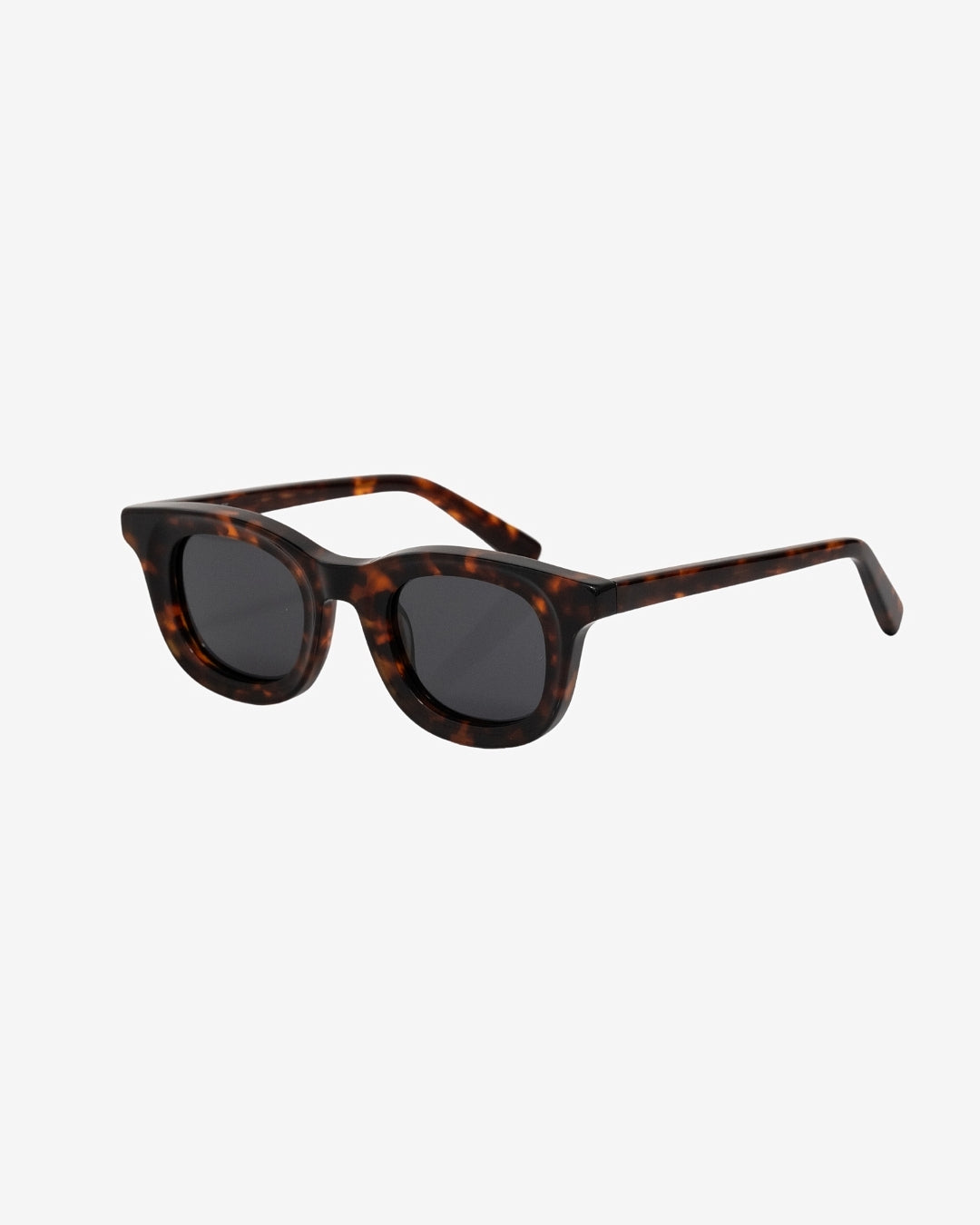 #color_tortoiseshell×smoke